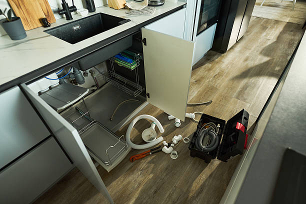 Reliable Plumbing contractor in Woodburn, OR by Street Wise - Plumbing